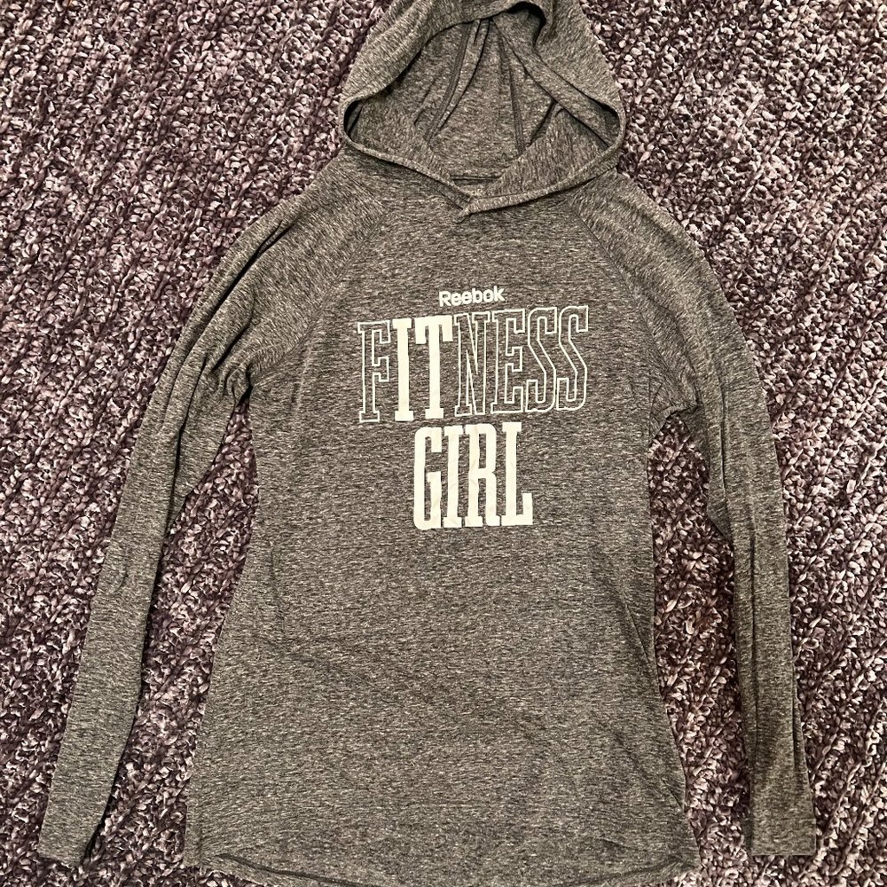 Reebok Fitness Girl Long sleeve hooded tee